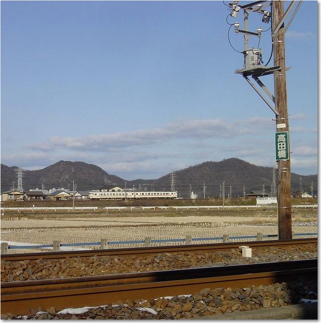 08むこうは高山本線