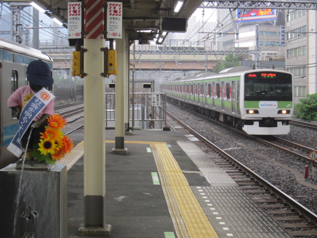 山手線E231系