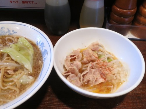 20160110_らーめん大江古田店 -肉そば、スキヤキ食べ.JPG