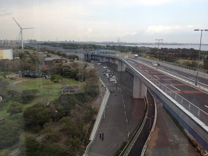 若洲海浜公園の駐車場.jpg