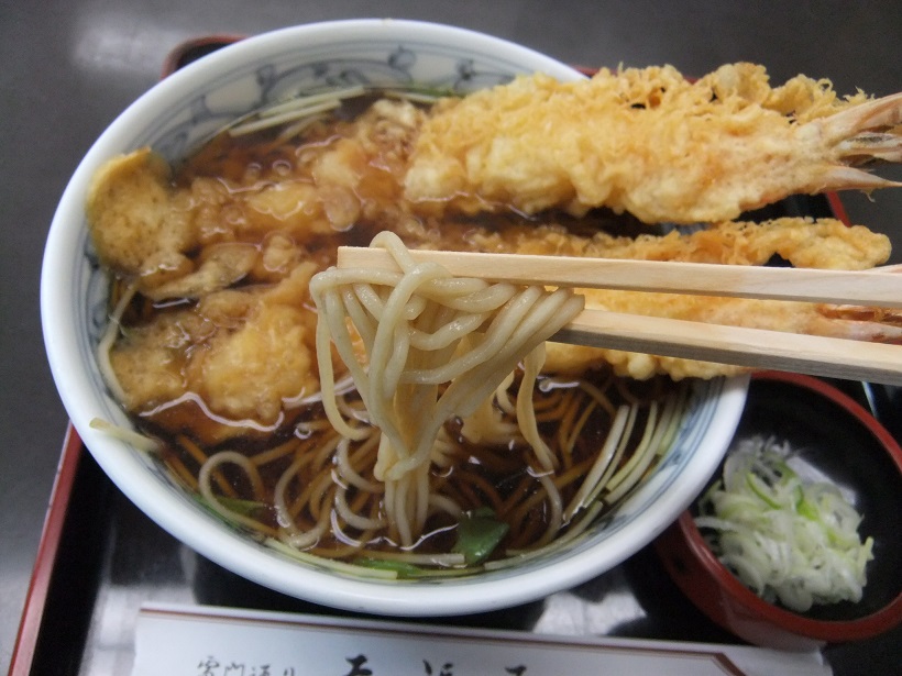 尾張屋本店＠浅草の天ぷらそば２20130903.JPG