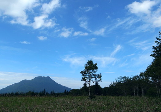 鶴見峠から雄阿寒岳