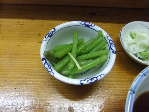 どってん＠中央弘前駅の山菜みずのおひたし