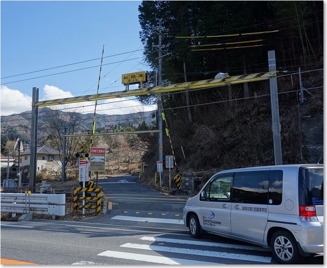 35第10仲仙道踏切