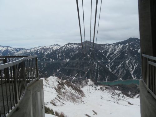 アルペンルート 柱が1っ本ない (2).jpg