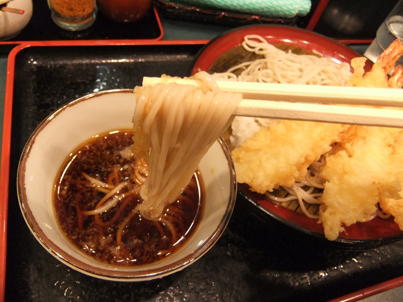 千住旭町・小諸そばの海老天そば２20131107.JPG