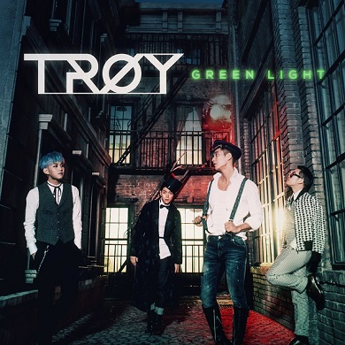 troy-green_light.jpg