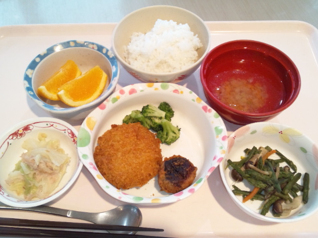 フライ２種(椎茸の肉詰め・メンチカツ)