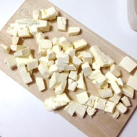 クリームチーズ（粗いサイコロ切り）
