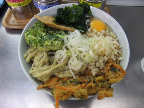 爽亭 上野店(7番8番ホーム店)ののせ放題そば１