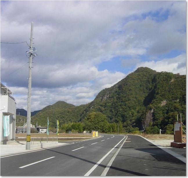 26道路もできたて