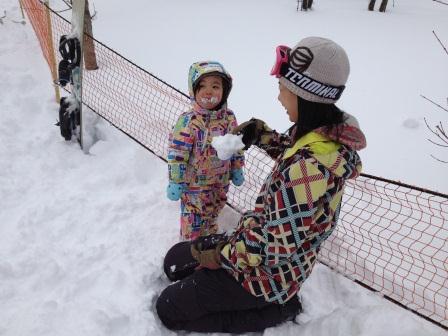 雪はおいしいかな？.jpg