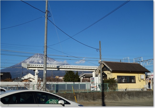 26駅ですね冨士