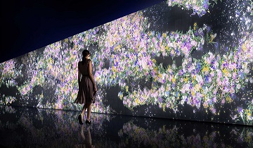 Gucci_infinity of flower.jpg