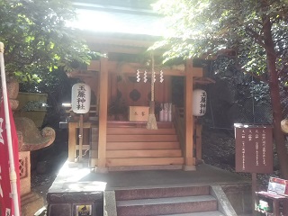 04tamadarejinjya.JPG