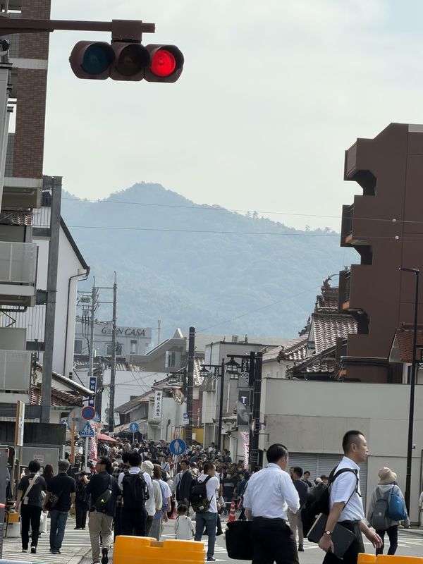 酒蔵通り入口交差点.jpg