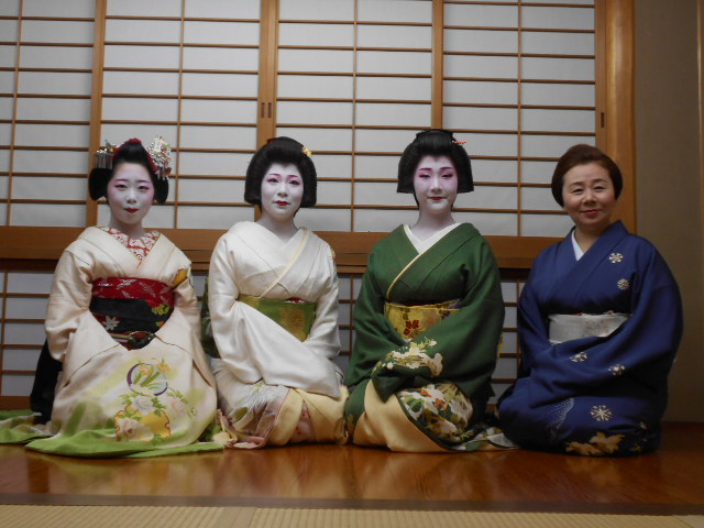 京都花街宮川町 お茶屋花傳かでん パッキーの窓 楽天ブログ