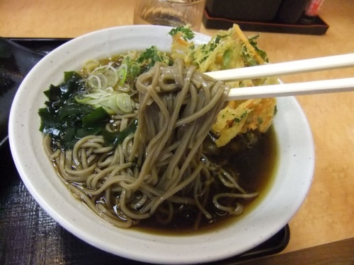 吉野家藤沢北口店のかき揚げそば430円20130405.JPG