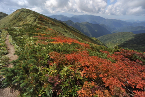 4飯豊連峰.jpg