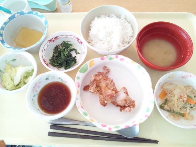 揚げ鶏のネギ醤油がけ