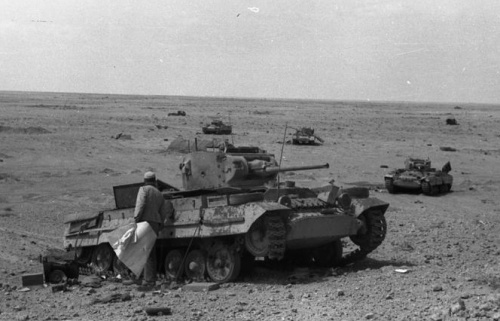 Bundesarchiv_Bild_101I-784-0247-13,_Nordafrika,_zerstörte_britische_Panzer_2.jpg