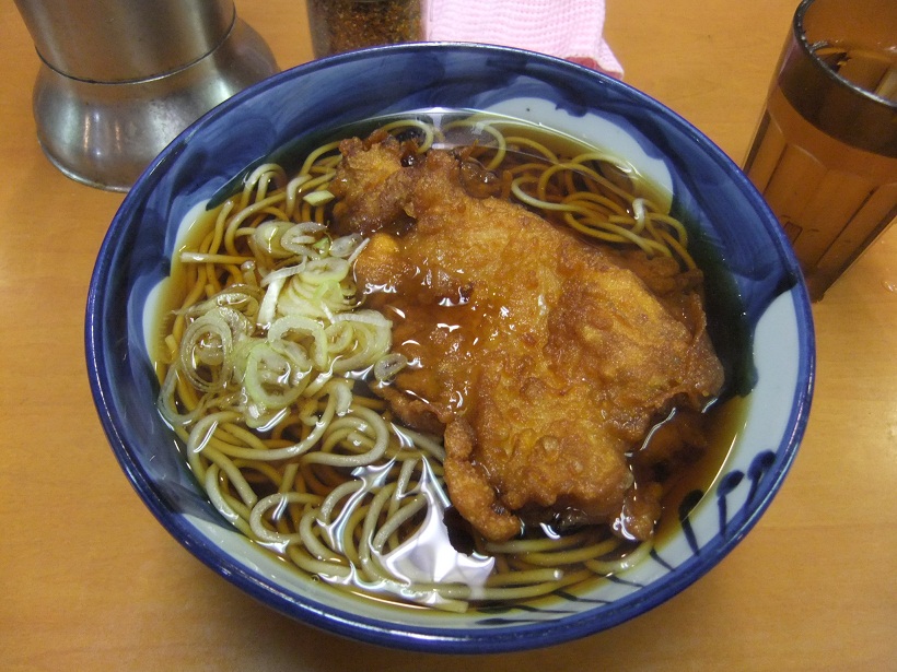 つるや＠上野駅前のから揚げそば１20120518.JPG