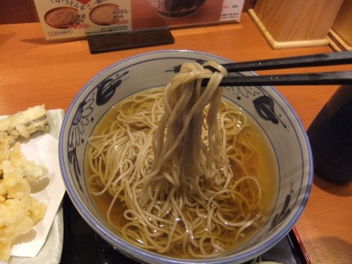 千住旭町・天丼てんや東武北千住駅構内店の海老天そば２20120701.JPG