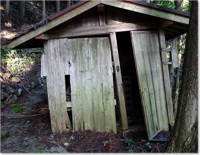 114トイレのようでした