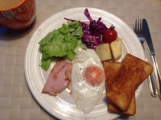 2014.12.26 K's breakfast.jpg