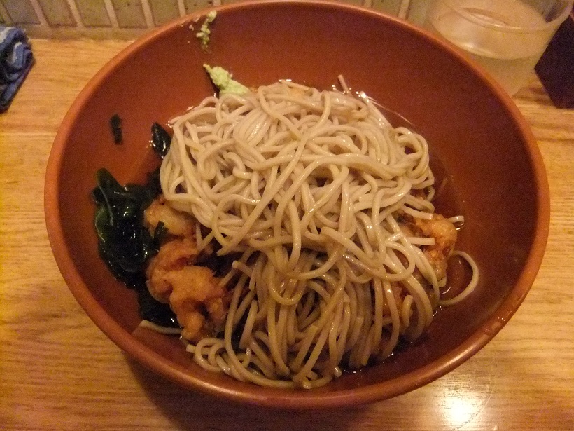 六文そば日暮里第1号店のげそ天ジャンボそば(冷し)２20120711.JPG