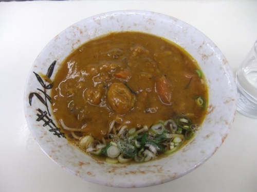 ういーん＠鶴見のカレーそば１