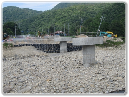 7157橋脚完成_7157 - コピー.jpg