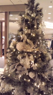 ハービスの緑クリスマスツリー2015