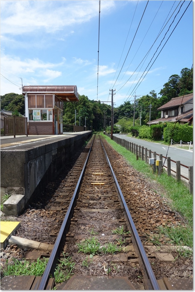 03踏切から豊島駅