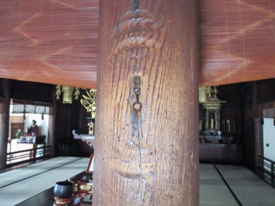 萬福寺柱.JPG