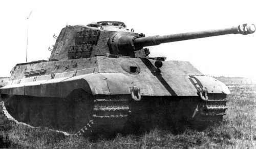 Tiger_2_tank_502_with_zimmerit_2.jpg