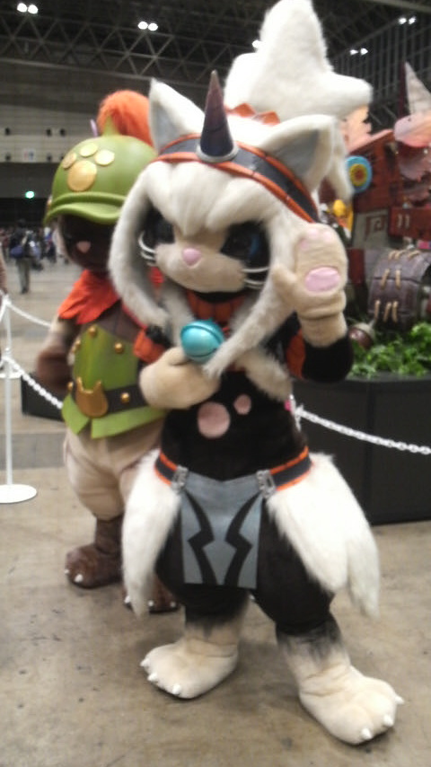 モンスターハンターフェスタ'15 キリン装備オトモアイルー