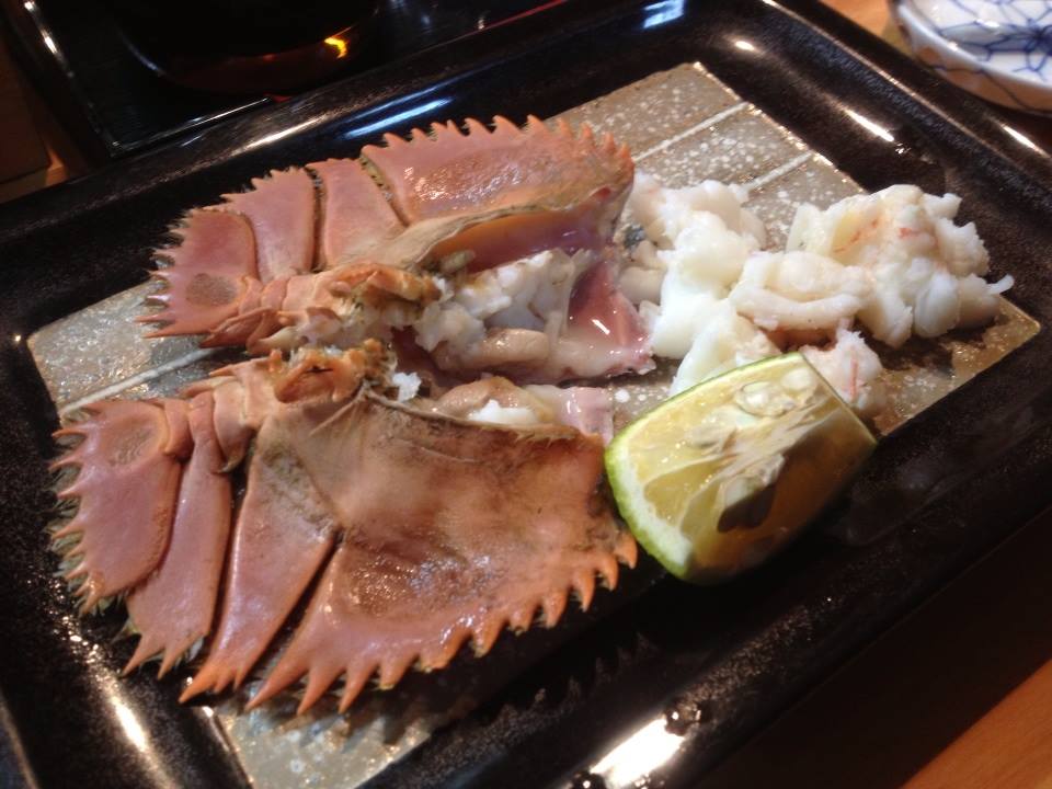 ウチワエビを蒸し物で。