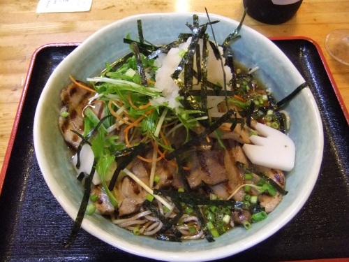 千住２丁目・柏屋の冷し炙り焼豚そば１