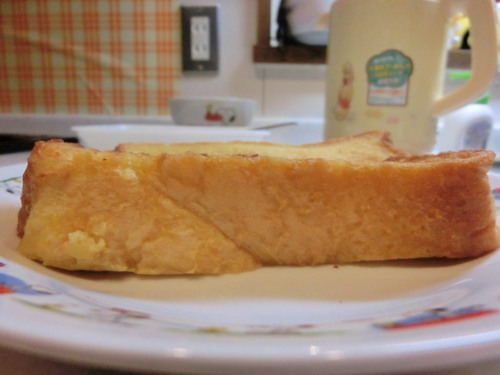 ７－１１　豆乳仕立てのフレンチトースト　側面.jpg