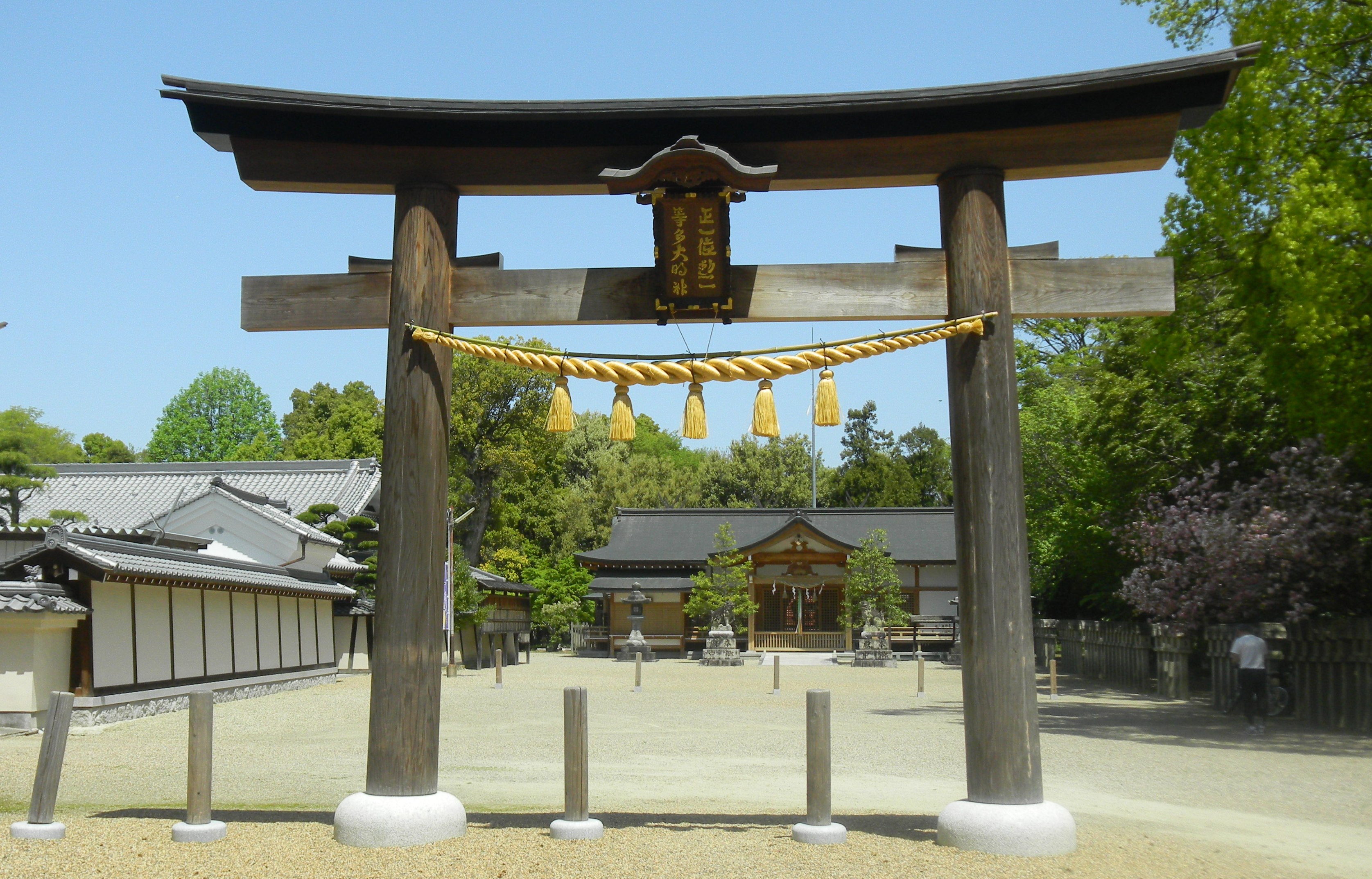 010多神社.JPG