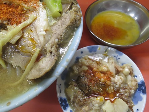 20150201_ラーメン富士丸 神谷本店_あぶら、生玉子fT.JPG