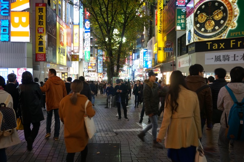 １．新宿三丁目：モア二番街-14D 1611qr.jpg