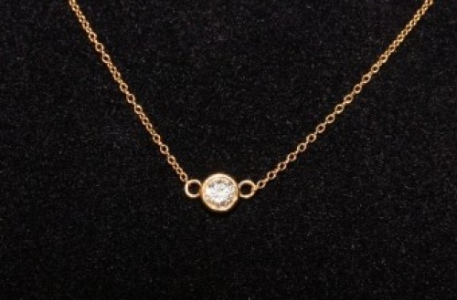 ダイヤモンド０．２３カラット１８金ネックレス１.jpg