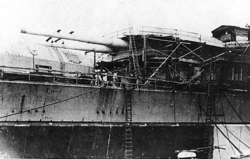 12_battleship_bismarck.jpg