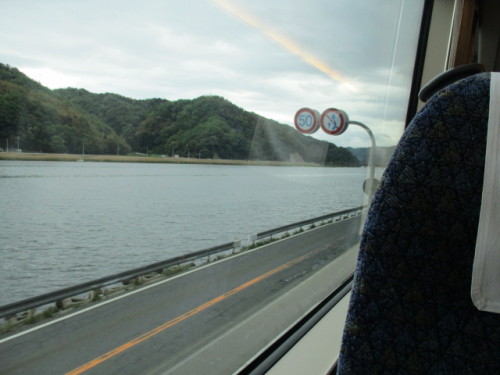 車窓からの円山川