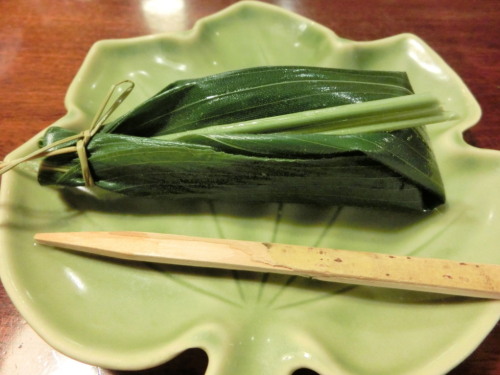 日影茶屋　水菓子　れんこん餅.jpg