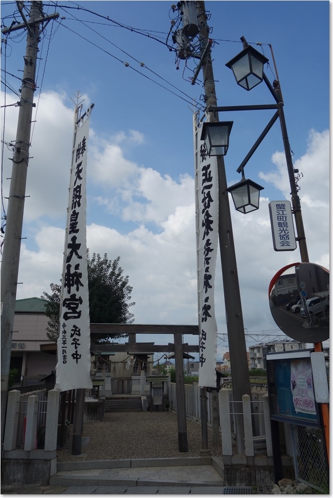 07駅近の小神社