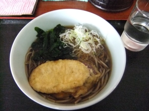 保木間３丁目・恵びすのさつまいも天そば１