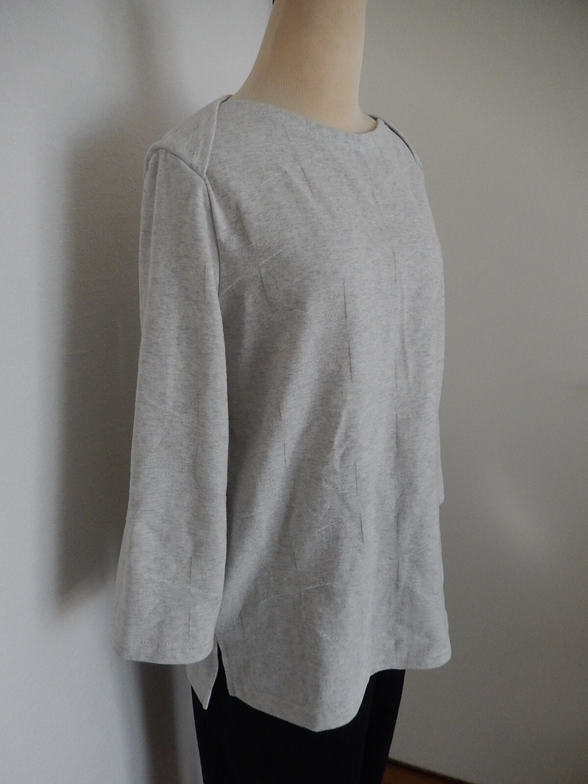 クロスショルダー プルオーバー.JPG